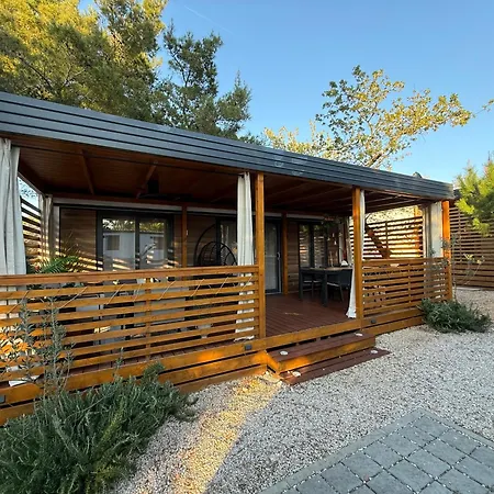 Gold Mobile Homes D&l بيت للعطل بيوغْغاد نا موغو