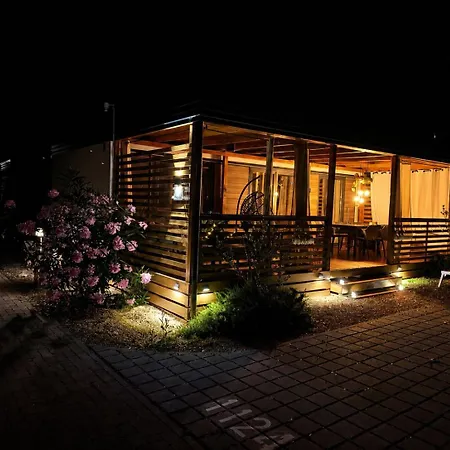 Gold Mobile Homes D&l *